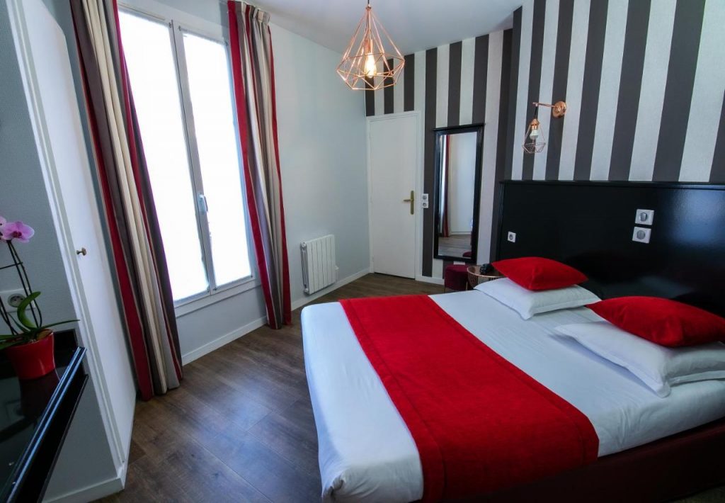 Eiffel Villa Garibaldi, Paris Photo