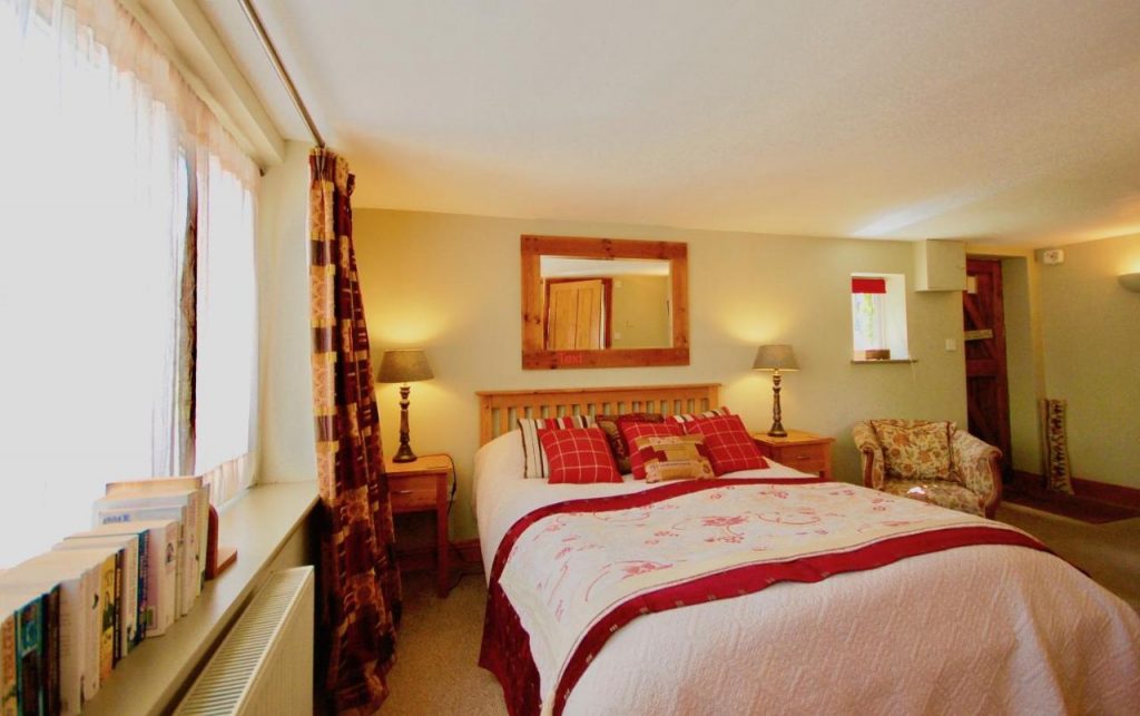 The Old Forge, East Kennett Photo