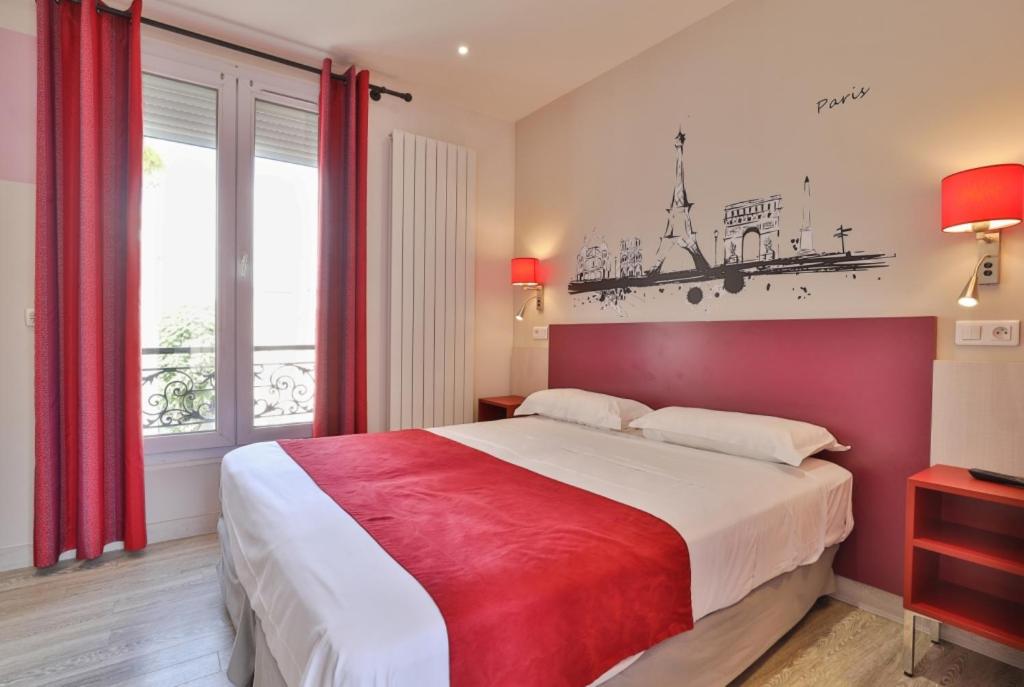 Grand Hôtel De Turin, Paris Photo