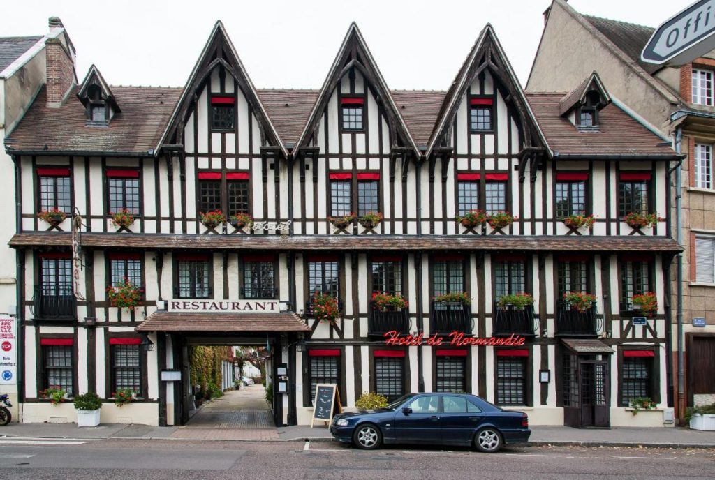 Hotel de Normandie, Evreux Photo